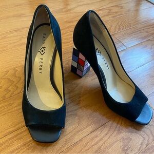 Katy Perry “The Caitlin” suede block heels | Size 8.5